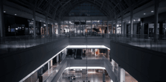 Shopping Addiction: Discover Effortless Mindful Spending!