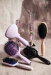 runway-magazine-brushes-2025-picks runway-magazine-brushes-2025-picks