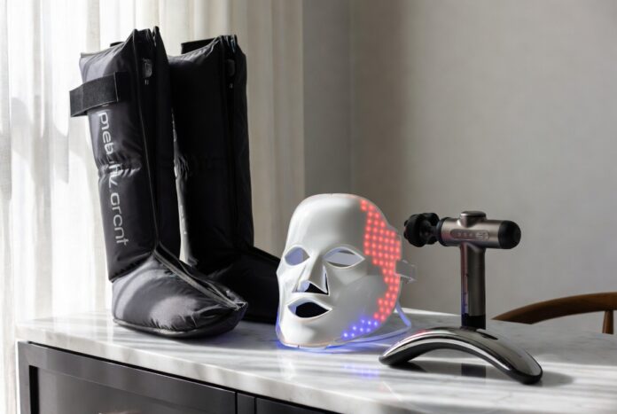 Recovery Tech Is the New Beauty Frontier — Compression, Heat, and Percussive Devices Enter Skincare-2 Recovery Tech Is the New Beauty Frontier — Compression, Heat, and Percussive Devices Enter Skincare