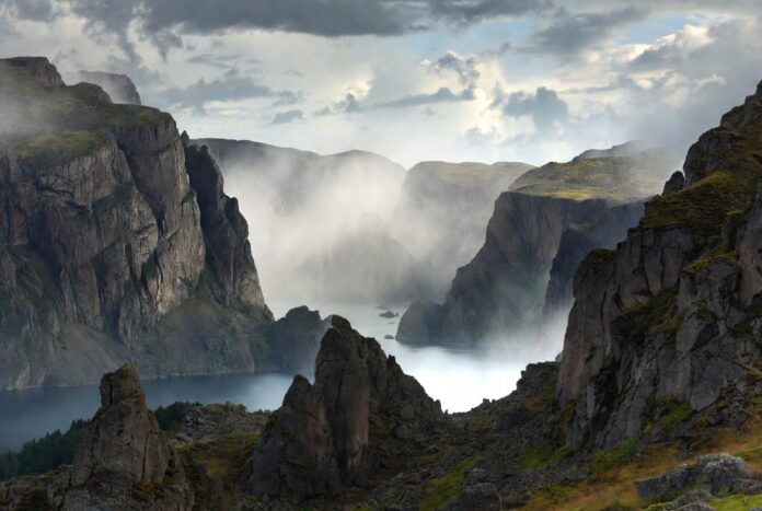 How to Train Your Dragon 2025 — The $636M DreamWorks Family Blockbuster That Keeps Winning Dramatic coastal cliffs and misty fjords evoking the fantasy adventure world of the live-action How to Train Your Dragon 2025 directed by Dean DeBlois representing the DreamWorks family blockbuster that earned 636 million dollars worldwide